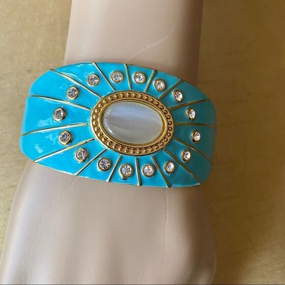 Jewelry - Turquoise Enamel Rhinestone Clamper Bracelet